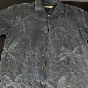 Tommy Bahama 100% Silk button down shirt